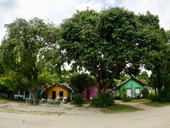 【トランコーゾ／バイーア州／ブラジル】

1586年に作られた「サンジョアン・バティスタ・ドス・ウンディオス（São João Batista dos Índios）」と呼ばれる「イエズス会の村」があった場所なんだそーです......ヘェ～


