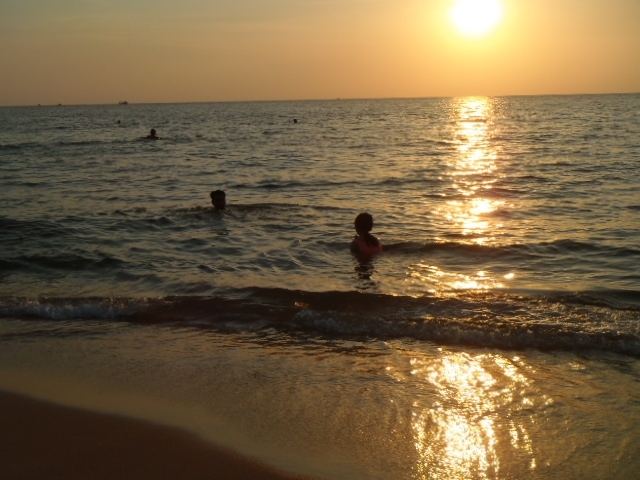 何時までも楽しんでいました。