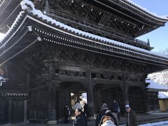 杉谷山井波別院瑞泉寺　山門