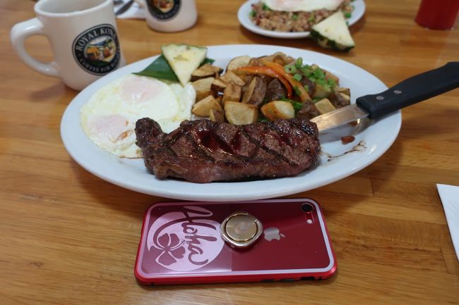 朝食ですが・・・でっかい(笑)