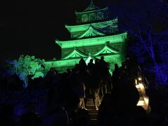 その後ライトアップイベントをやっていた広島城に行きました。