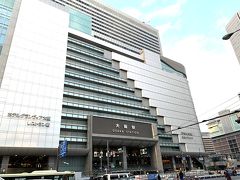 車だけホテルに預けたら、早速街ブラ～！！！
ホテルからのんびり歩いて15分くらいで大阪駅へ。