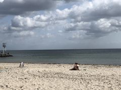海～(((o(*ﾟ▽ﾟ*)o)))
白い砂のビーチ、ベルビュービーチです！