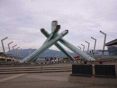 バンクーバーオリンピックの聖火台。