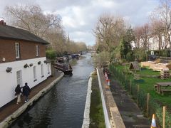 Regent's Canal
https://www.visitlondon.com/things-to-do/london-areas/regents-canal


船に乗りたいですね。
でも。。。行くところがあるのです。