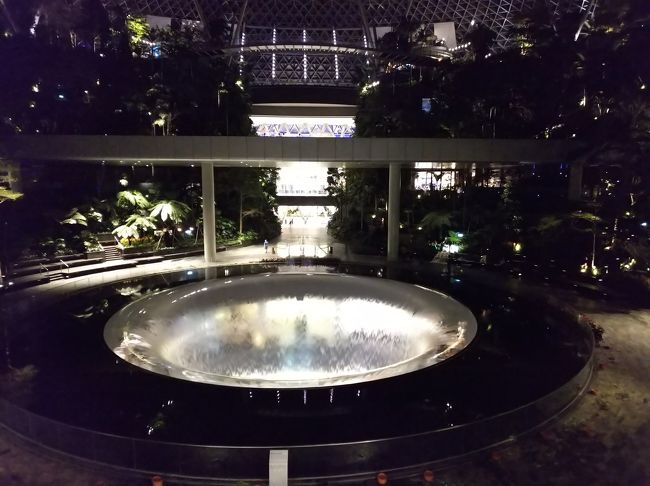 メンテナンスの人がいるくらい。