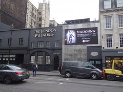 The London Palladium、
Madonna が来るみたいですね。