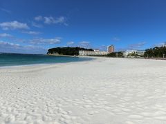 ３日目も晴天。砂浜が白すぎる！