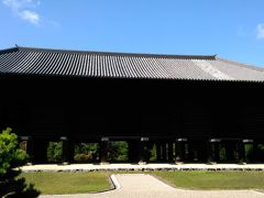 正倉院。
この中にお宝たちが眠っている。