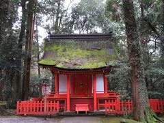 春宮神社の屋根も。
「春宮」と書いて「とうぐう」と読みます。読めん……。