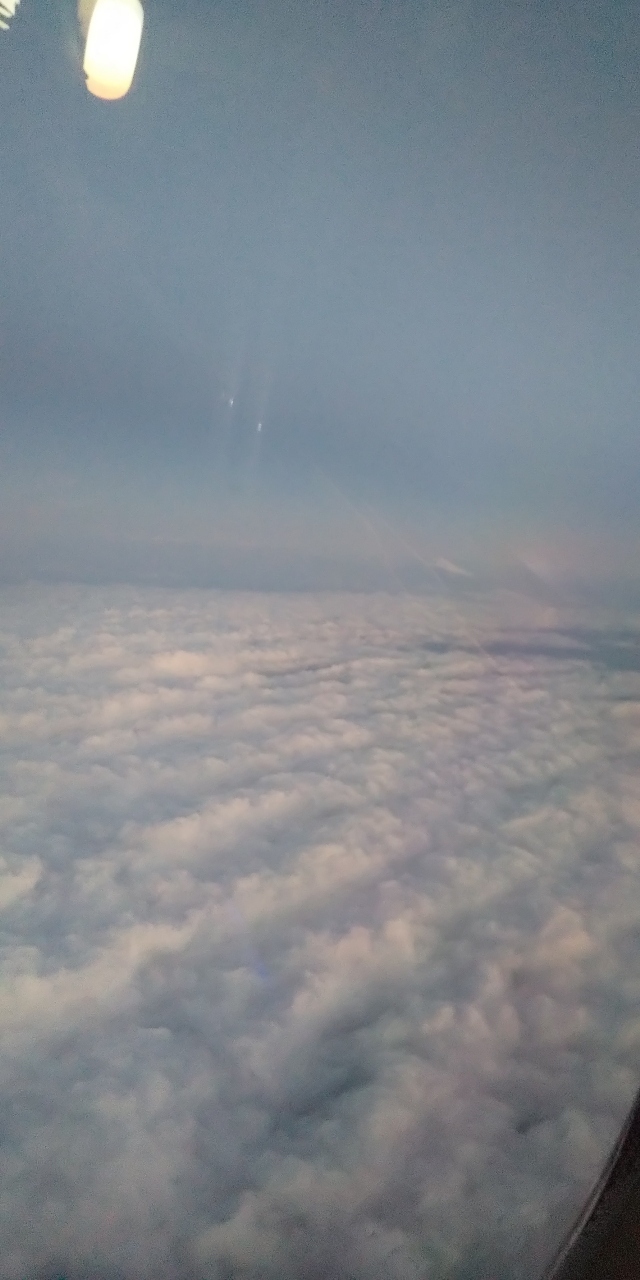 天気が良いので富士山が見えるかな。