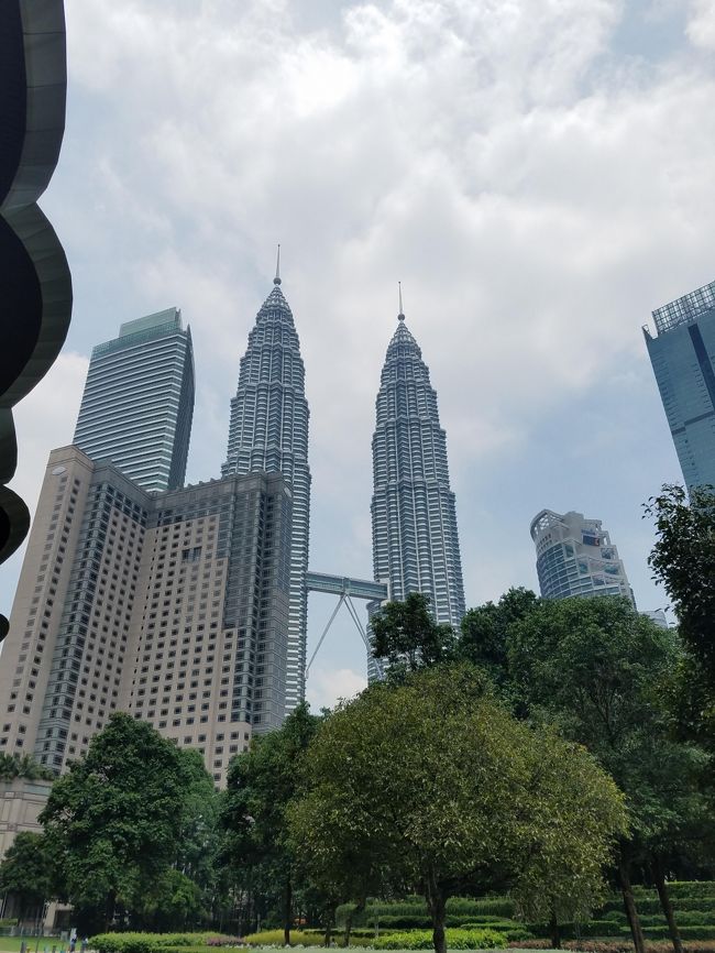 2回目のクアラルンプールでは市内をプチ観光。<br />元々あまりアジアには興味なかったのですが<br />意外と楽しめました。