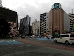 渡辺通駅の周辺で朝ご飯を食べましょう。