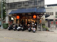 春水堂創始店(台中四維店)
中途半端な時間なので、空いてました。
こっちも台中州廳からは歩いて行けますね