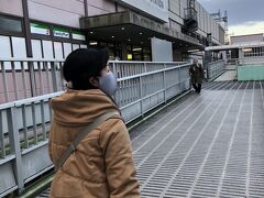 7:04 近鉄八尾駅

京都迎賓館のガイドツアー10:10の回を
予約したので7:00出発です。