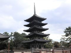 こちらは五重塔

京都の東寺の五重塔に次いで二番目に高いそうです