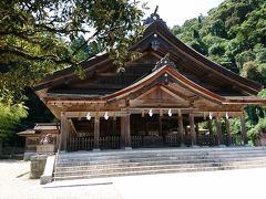 ゑびす様の総本宮
美保神社に参拝します