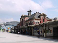 台中駅までもどってきました。
日本統治時代の旧駅舎が歴史をかんじさせます。