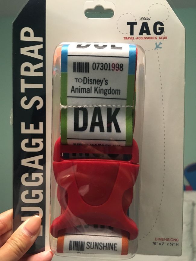 ホテルのショップで買った可愛いスーツケースベルト。帰りに使いたいと思います♪