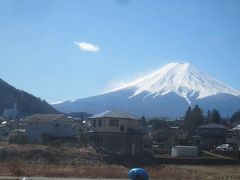 車内で「左手には富士山を見ることができます」と放送
さすが観光電車！