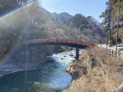 神橋まで歩いてきました。
神橋から東武日光駅まで歩いて約20分程を、のんびり歩きました。