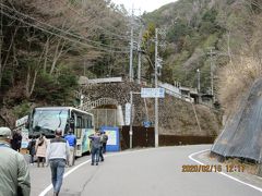 　発電所見学も終了し、徒歩で井川駅にやってきました。
　ほんと、発電所のすぐ脇です。
　それもそうですね。発電所建設のために作られた鉄道ですから。
　現在でも、地元の方々に愛されているのは、何よりです。