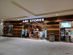 ＡＢＣストアＤＥＬＩ店（３８号店）は、エンバシーの傍に有り、とても便利なＡＢＣです。毎日、お世話になりました。