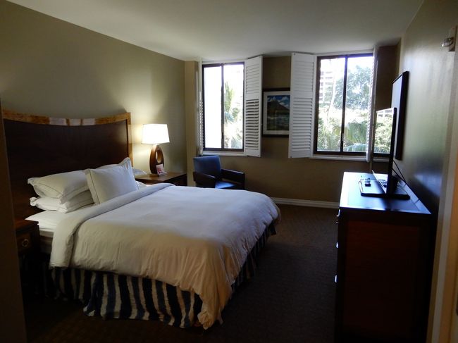 ベッドルームもラナイも広い