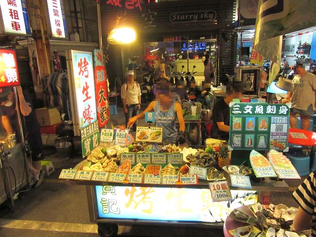 海鮮系の屋台も結構ありました。