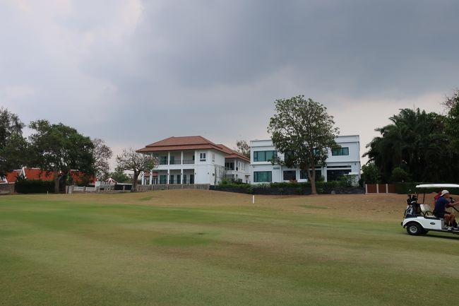 ホールに沿って住宅が目立つ...かっては、当地がカジノ場候補になってた。<br />現在は、その計画は、消滅。