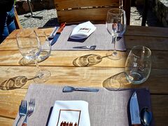 【小さいけど、アンデス山脈の麓にある素敵なボデガ：ヒメネス・リリー『Gimenez Riili】

お二人様用のテーブルも並んでいます～