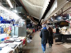 テルアビブの台所と呼ばれるカルメル市場へ
