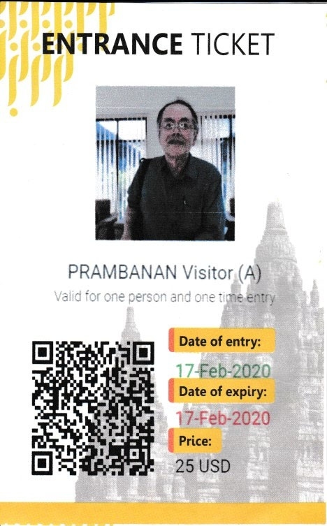 これがチケット、US 25$。250000ルピア。