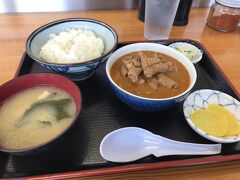 お昼前に草津を出発。
帰りは友達オススメの永井食堂さんへ。
もつ煮が有名だそうです。
内臓系が苦手な私もこれは美味しかった！
そして思った以上にモツが入ってます(笑)
隣でお土産も購入しました！

その後星の「寄居 星の王子さまSA」をみたり「三芳PA」でジェラート食べてから新宿でお別れしました。
2日間運転してくれてありがとう！
また何処かへ旅行に行けるようお仕事頑張りましょう(笑)