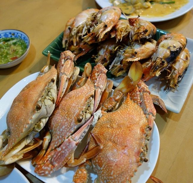 蒸し渡り蟹と焼きエビ．．．良い生き物が有りました◎