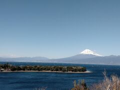 手前の岬が大瀬崎　その向こうに富士山が
この景色を見たかった～！