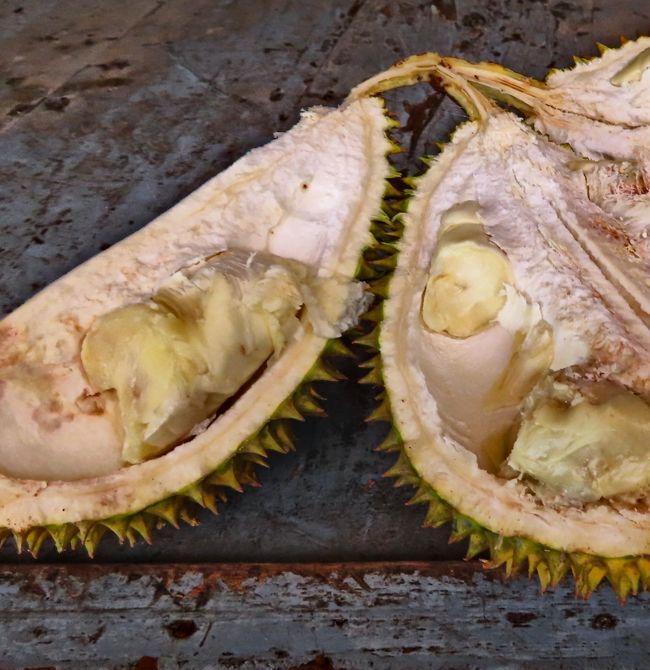 う～～む、そこそこ甘いから熟れてるッちゃ熟れてるけど<br />甘さがイマイチ。