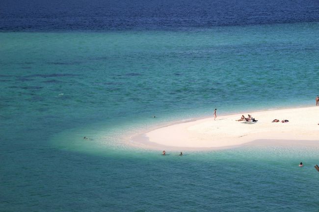 ☆２/１４（金)　<br /><br />Snadbar &amp; Lagoon View from Mountain Resort Restaurant @ Koh Lipe Thai<br />