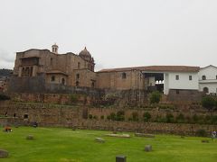 「サント・ドミンゴ教会」へ。
今日は横から撮影♪