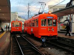 松山と言えば、道後温泉です。伊予鉄道道後温泉駅にやって来ました。
