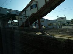 北常盤駅は、浪岡駅の次の駅。
そして、ついに青森市内から出ました。
藤崎町（ふじさきまち）内となります。
でも、藤崎町としての中心部は、五能線寄りとなるようですが。


こうして、青森県内を車窓の景色（と昔話）で進んでまいりましたが、
この先の様子は、
また別の旅行記で。