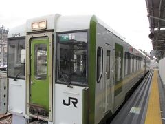 バス専用道を渡って大船渡線”列車”ホームへ。