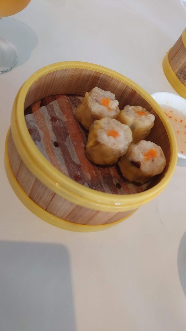 定番の野菜シュウマイ