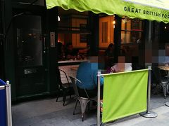 あれ？食べて歩いての繰り返しになってるぞ…？(^-^;
オックスフォードサーカス駅周辺をブラブラしてたらあっという間に時間が…
晩御飯はこちら！
マッシュポテトの美味しい、マザーマッシュさんです！