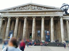 来ました、大英博物館！
あっこの正面の感じ、旅行記で見たことある！と一人興奮。