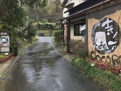 さてランチです。駅から徒歩圏内で行けるオシャレなカフェがないかを車内で調べ、こちらにたどり着きました。寺ノ下cafe cocoroというお店です。駅からは5分かからない程度。その名の通り、この先を行くと光善寺というお寺があります。お店の方曰く、鐘もつけるそうです。