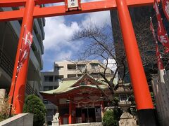 続いて15分ほど歩いて、四宮神社へ。