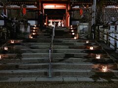 ここは氷を祀る神社「氷室神社」です！

境内の中は撮影ができないので外観だけ！