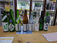 500円で一人4種類の試飲ができます。

写真を撮っていたら、お店の方がきれいに並べてくれました(^^)