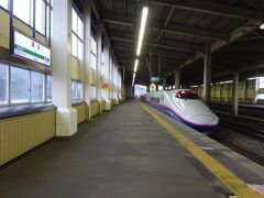 浦佐駅に到着。この駅で下車する。
この駅からは、長岡や新潟方面への通勤客が意外と多く乗車した。
一方、降りたのは私を含め３人だけ。
